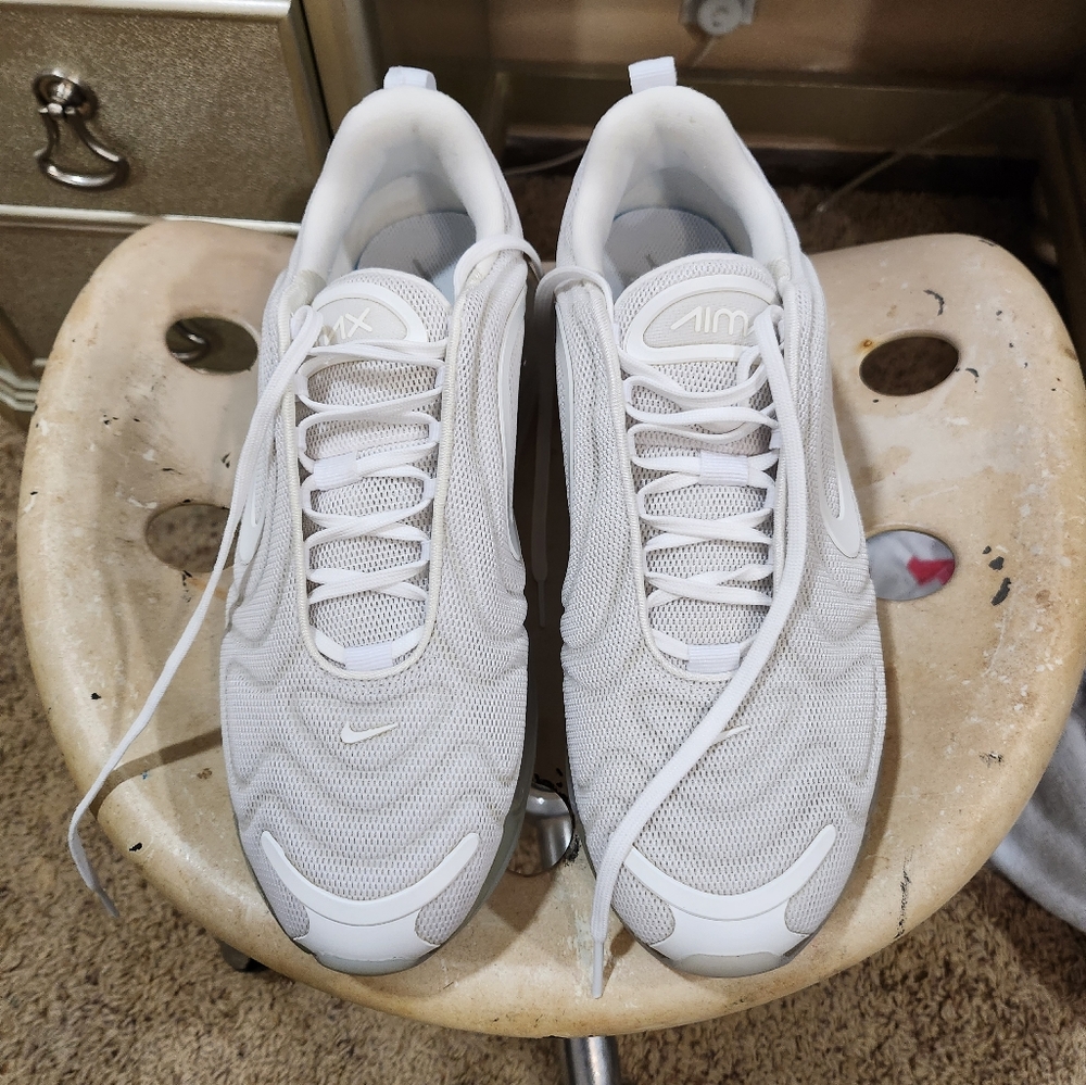 Nike Air Max 720